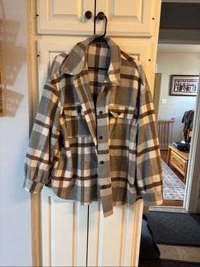 Plaid Shacket Jacket in Beige and Brown